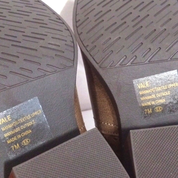 JELLYPOP BROWN BLOCK HEEL ANKLE BOOTS SIZE 7 NWT - Picture 8 of 8